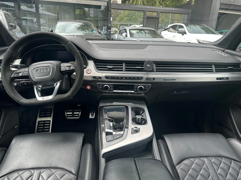 Audi SQ7 Carbon, снимка 10 - Автомобили и джипове - 47580694