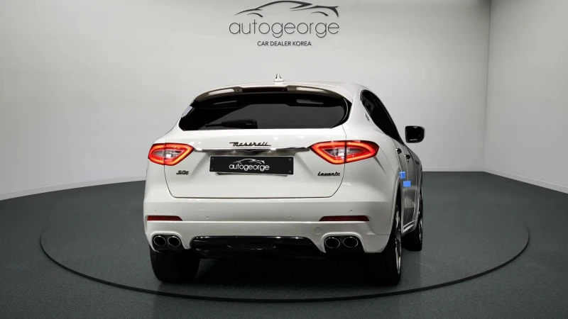 Maserati Levante 3.0 AWD SPORT, снимка 4 - Автомобили и джипове - 52454656