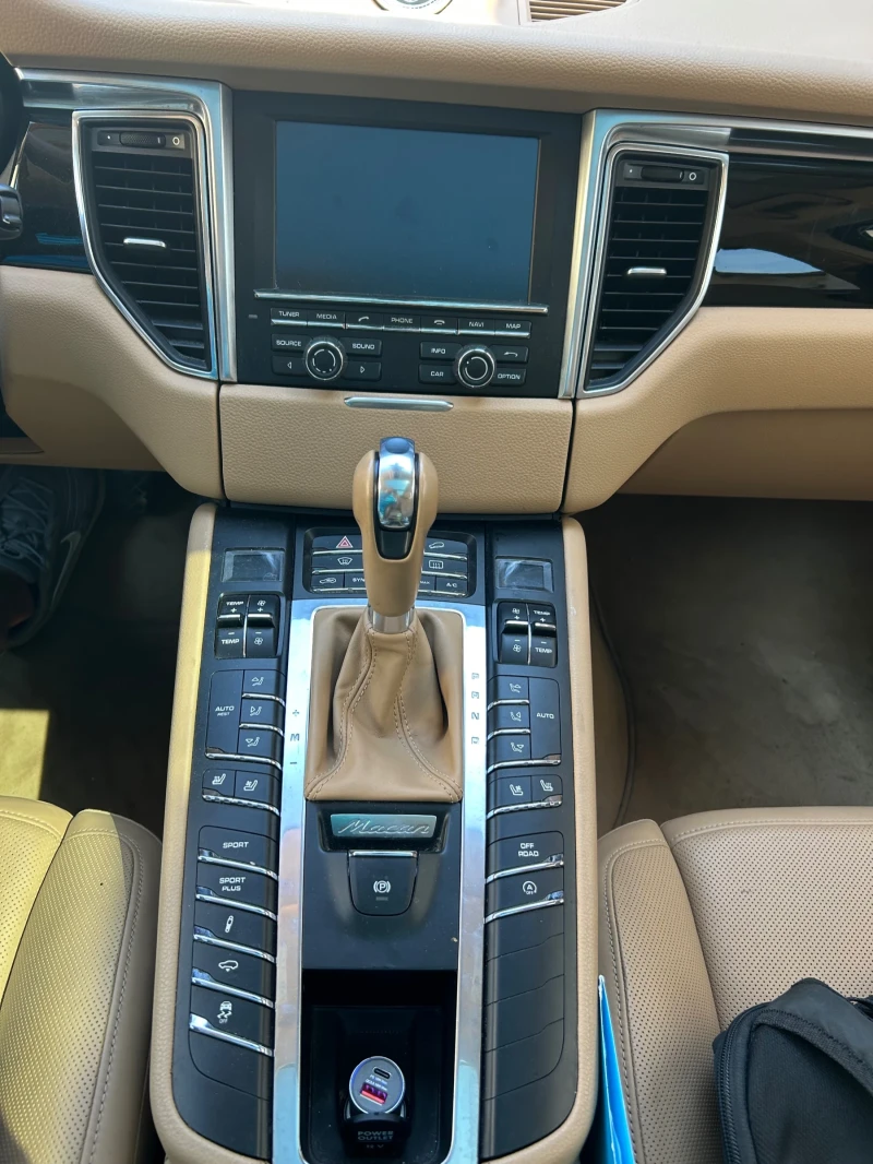 Porsche Macan 3.0 S , снимка 13 - Автомобили и джипове - 52679639