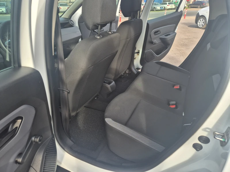Dacia Duster 4Х4= 6-М/Т= 110кс, снимка 12 - Автомобили и джипове - 52723693