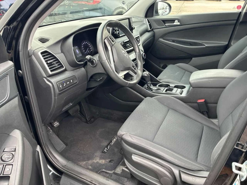 Hyundai Tucson * Preferred * KEYLESS * ПОДГРЕВИ * CARFAX, снимка 5 - Автомобили и джипове - 53561507