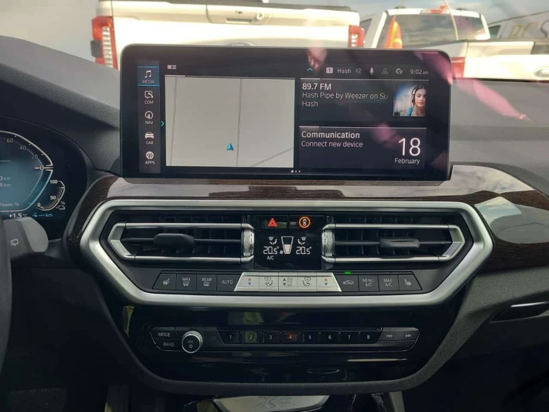 BMW X3 XDRIVE30E / Панорама/Подгрев/Кабел за зареждане/, снимка 8 - Автомобили и джипове - 53590745