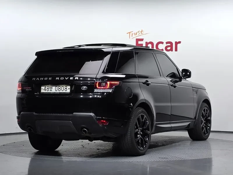 Land Rover Range Rover Sport 3.0 SDV6 AB DYNAMIC, снимка 2 - Автомобили и джипове - 55705781