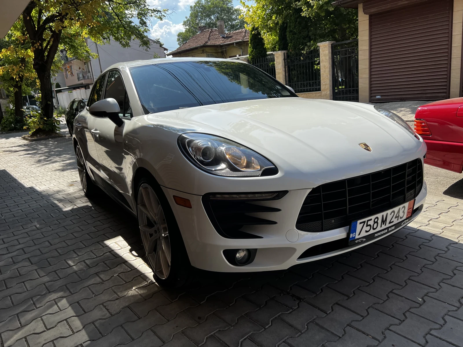 Porsche Macan 2.0T* Панорама* Камера* PDK* Chrono*  - изображение 3