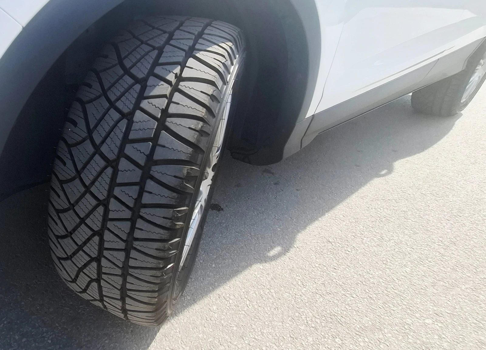 Ford Kuga 2.0 TDCI - изображение 6