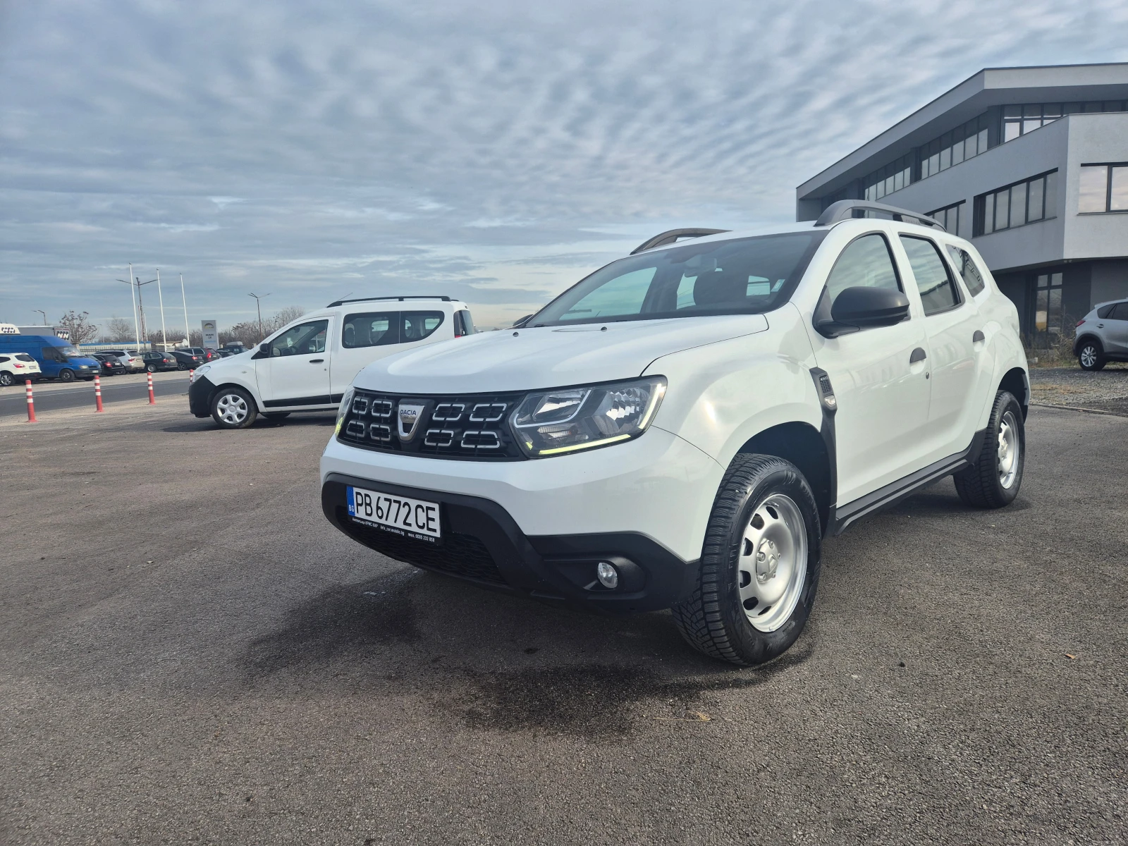 Dacia Duster 4�4= 6-�/�= 110�� | Mobile.bg � ����������� 1