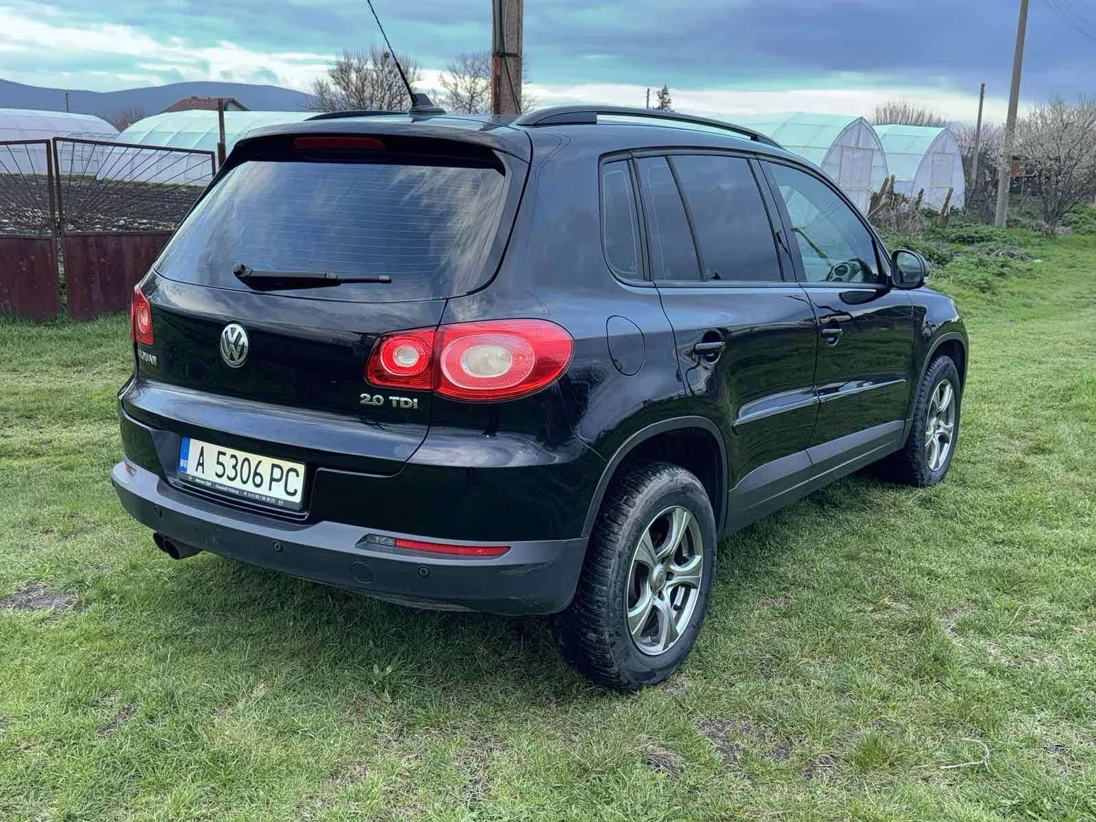 VW Tiguan, снимка 6 - Автомобили и джипове - 54125350