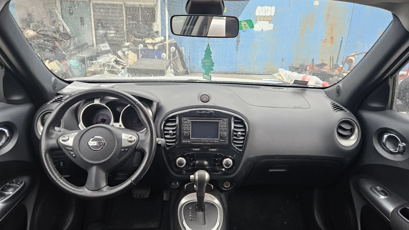 Nissan Juke 1.6 , снимка 8 - Автомобили и джипове - 54211145