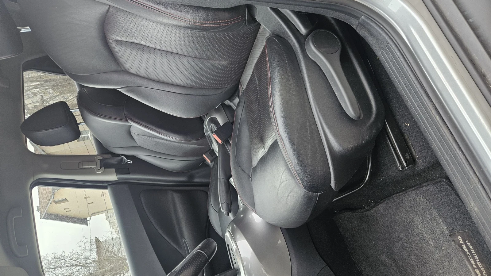 Nissan Juke 1.6 , снимка 10 - Автомобили и джипове - 54211145