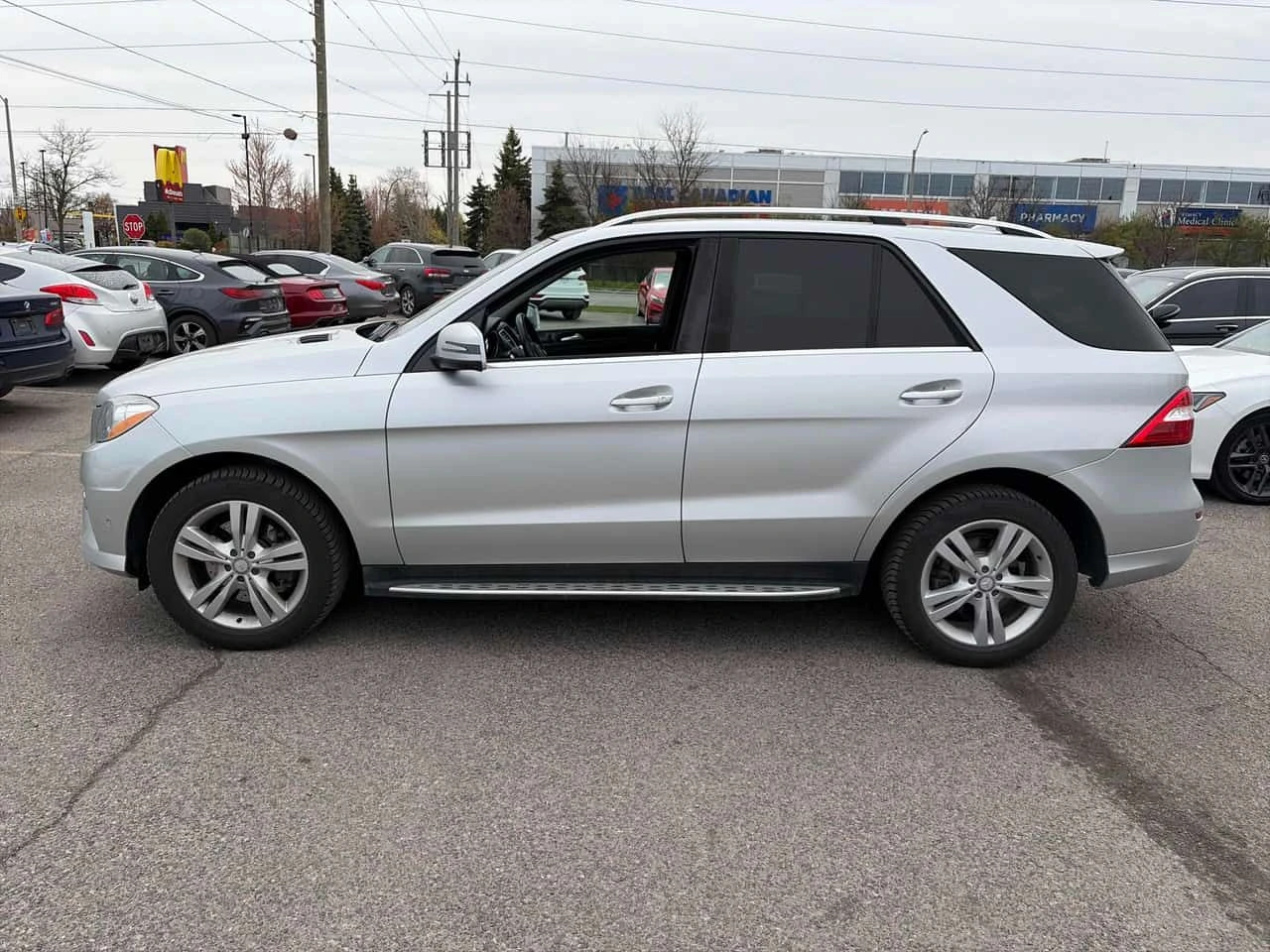 Mercedes-Benz ML 350 BlueTEC/ПОДГРЕВИ/360 КАМЕРИ/ПАНОРАМА, снимка 3 - Автомобили и джипове - 54537664