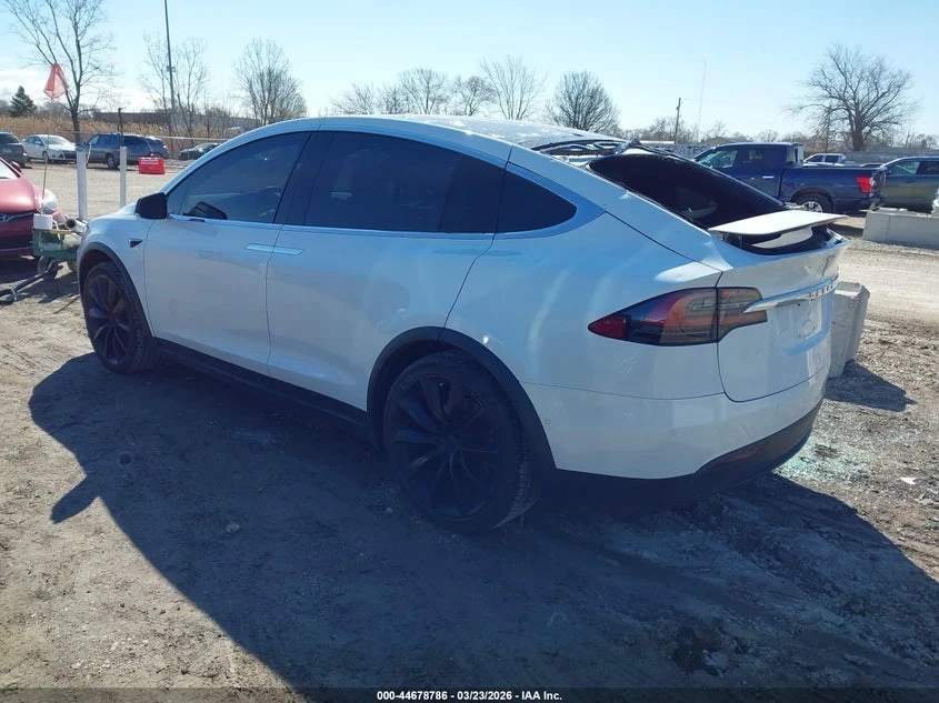 Tesla Model X Long Range Dual Motor All-Wheel Drive/Long Range P, снимка 3 - Автомобили и джипове - 55104343