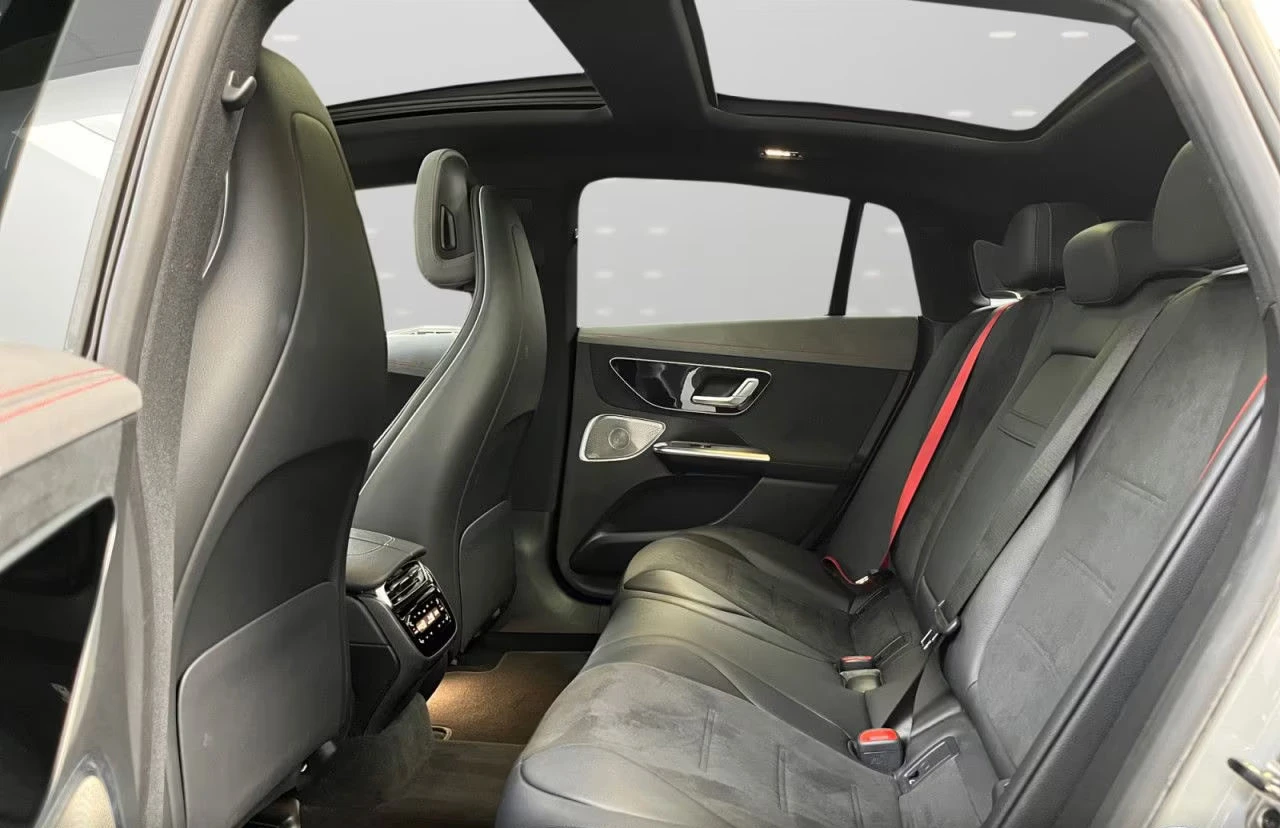 Mercedes-Benz EQE 43 AMG/476HP/4M/DESIGNO/HUD/PANO/360/ACC/718z, снимка 11 - Автомобили и джипове - 55575611