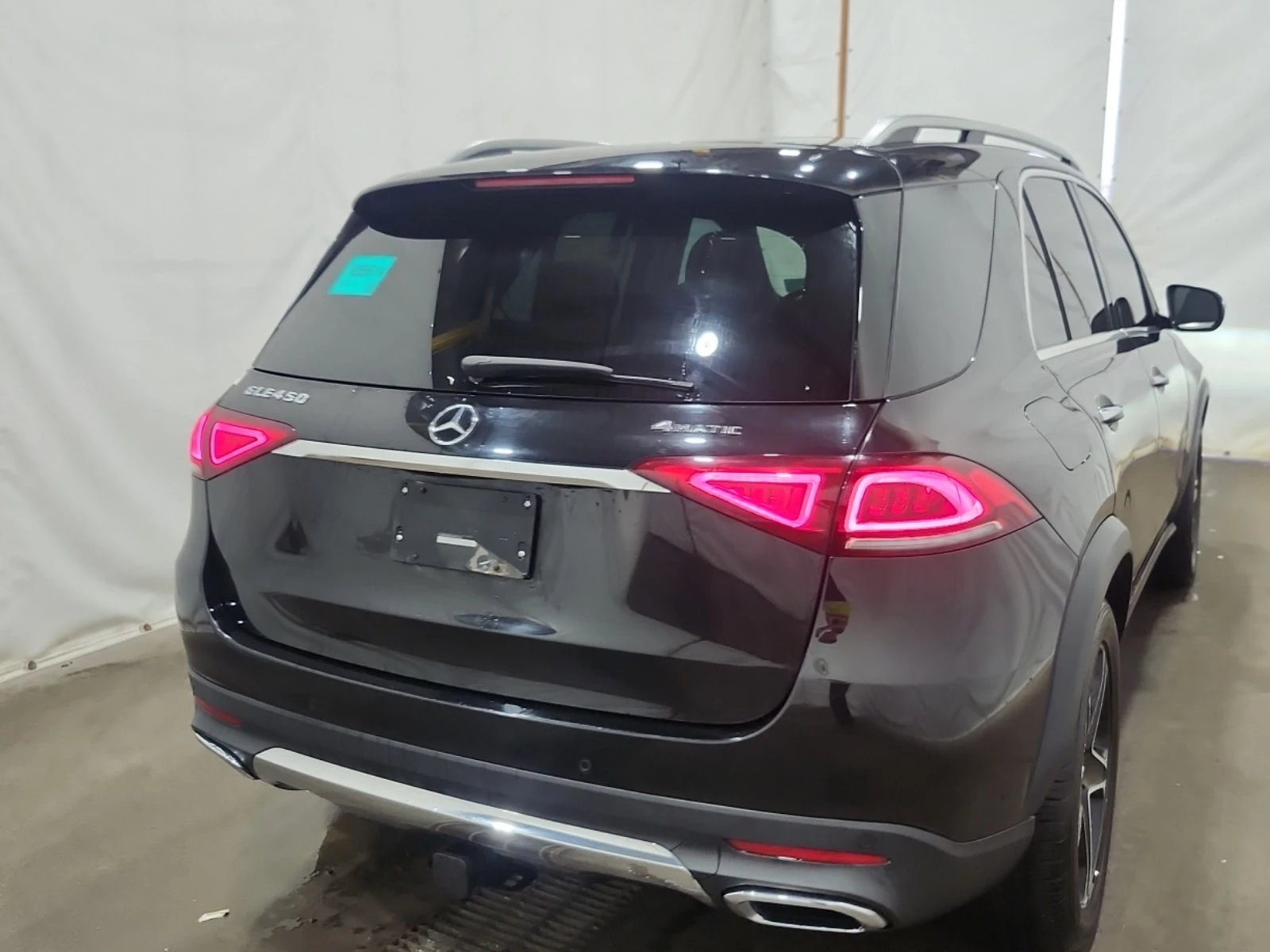 Mercedes-Benz GLE 450 CARFAX/ПАНОРАМА/ПОДГРЕВ/НАВИ/ПАМЕТ/АМБИЕНТ, снимка 3 - Автомобили и джипове - 55906367