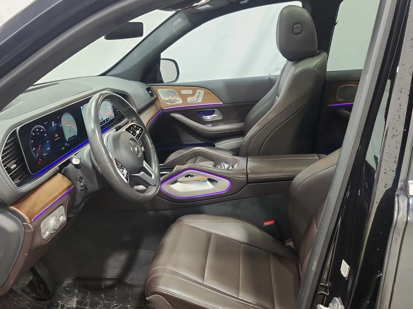 Mercedes-Benz GLE 450 CARFAX/ПАНОРАМА/ПОДГРЕВ/НАВИ/ПАМЕТ/АМБИЕНТ, снимка 5 - Автомобили и джипове - 55906367