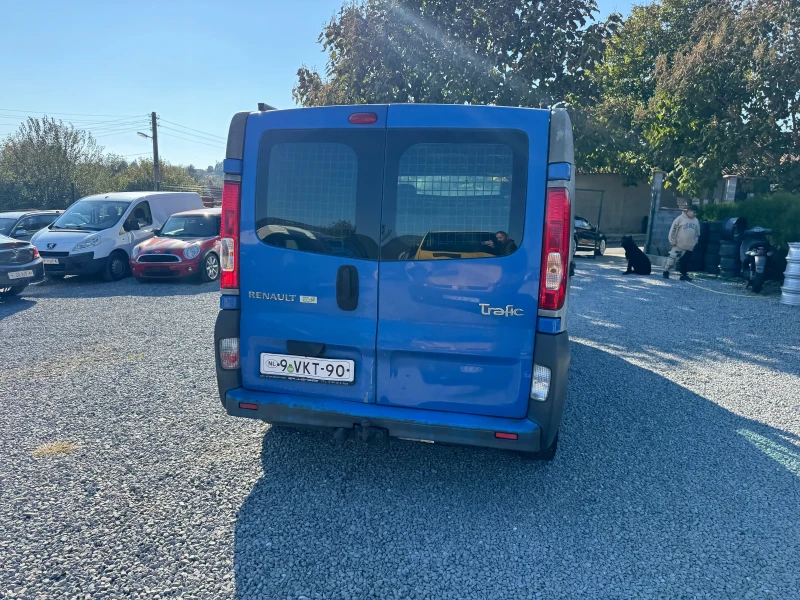 Renault Trafic 1.9, снимка 6 - Бусове и автобуси - 47668840