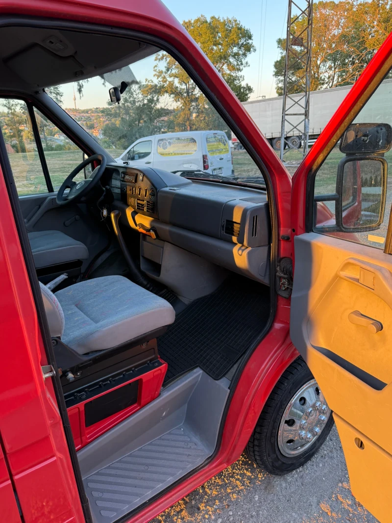 VW Lt ТОП!ТОП!ТОП!БЕЗ АНАЛОГ В ЕВРОПА!!!2.5 TDI ПРОМОЦИЯ, снимка 10 - Бусове и автобуси - 52206414