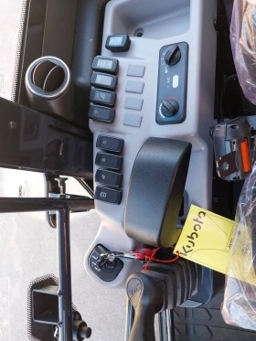 Челен товарач Друга марка KUBOTA R090 нов, снимка 13