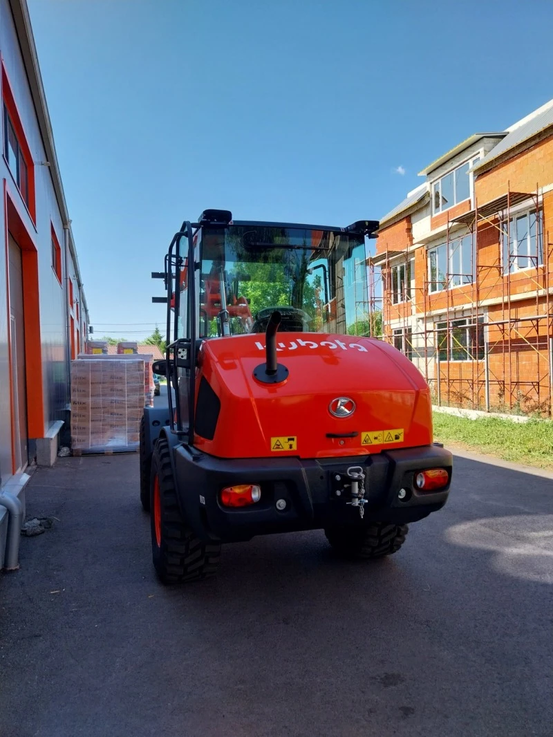 Челен товарач Друга марка KUBOTA R090, снимка 6 - Индустриална техника - 48248367