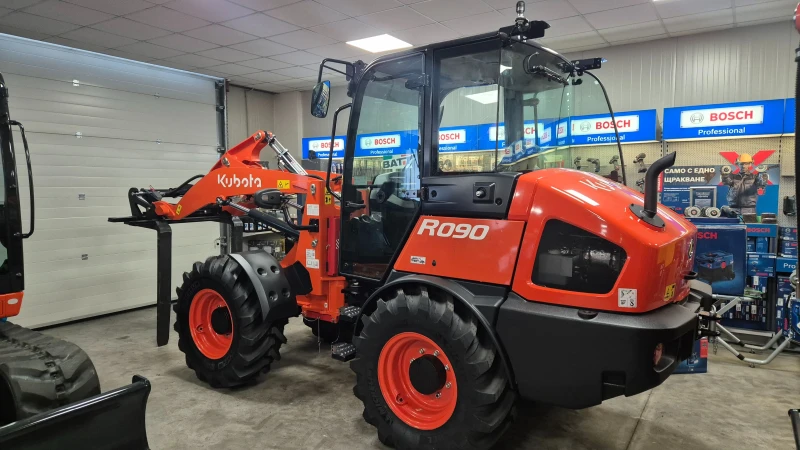 Челен товарач Друга марка KUBOTA R090 нов, снимка 2 - Индустриална техника - 51816666