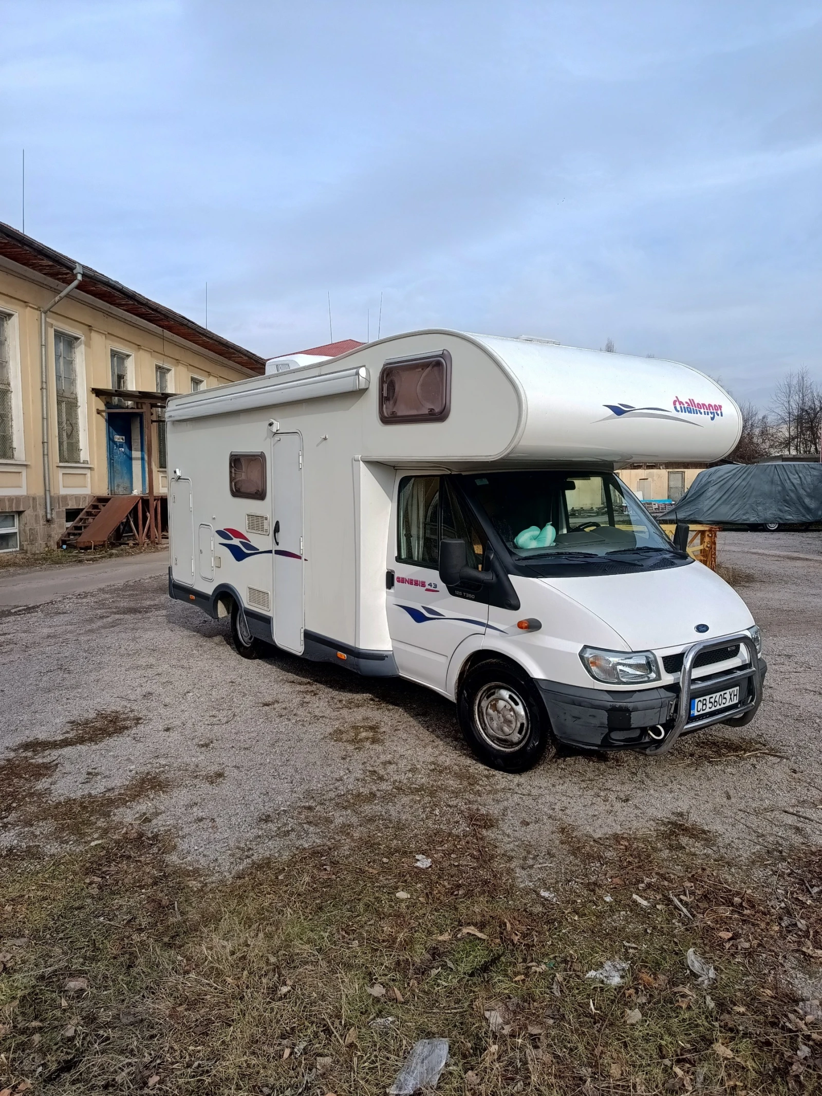 Кемпер Ford Challanger