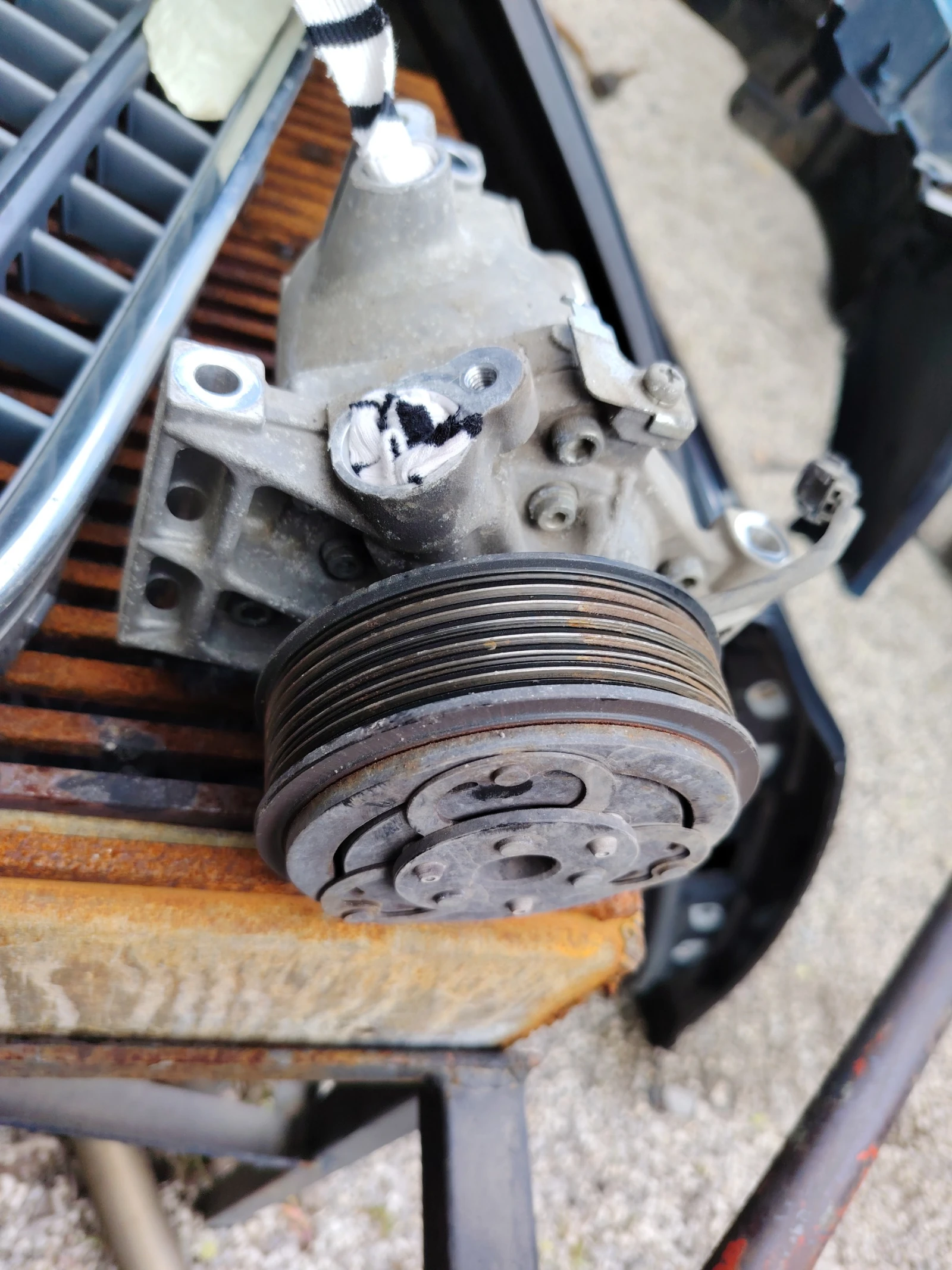 926008469R--B ��������� �� �������� ������� 1.0 24� | Mobile.bg � ����������� 2