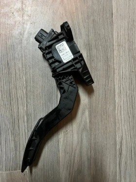     49400-68P50   SUZUKI SWIFT  2018 1.2i 6PV012.398-01