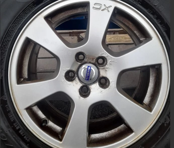 ���� � ������ 235/65R17 �� Volvo XC60 | Mobile.bg � ����������� 4