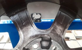 ���� � ������ 235/65R17 �� Volvo XC60 | Mobile.bg � ����� ������ 6