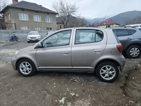 Toyota Yaris 1.3 benzin, clima, снимка 2
