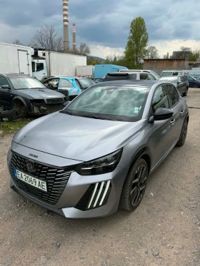 Peugeot 208 КАТО НОВА GT 17 000км ГАРАНЦИОННА , снимка 1