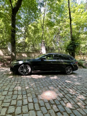 Обява за продажба на BMW 520 d-xDraive M Sportpaket Facelift EXCLUSIVE - FuLL  ~59 999 лв. - изображение 1
