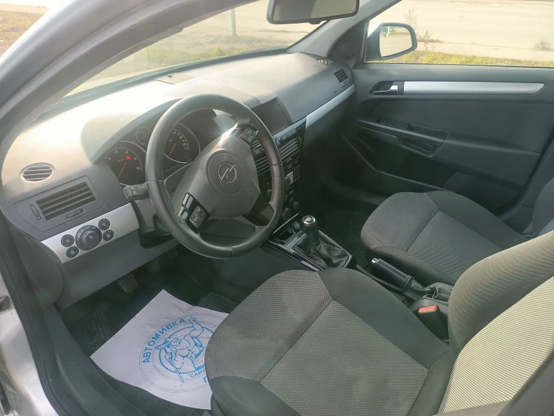 Opel Astra 1.7 CDTI, снимка 7 - Автомобили и джипове - 48729560