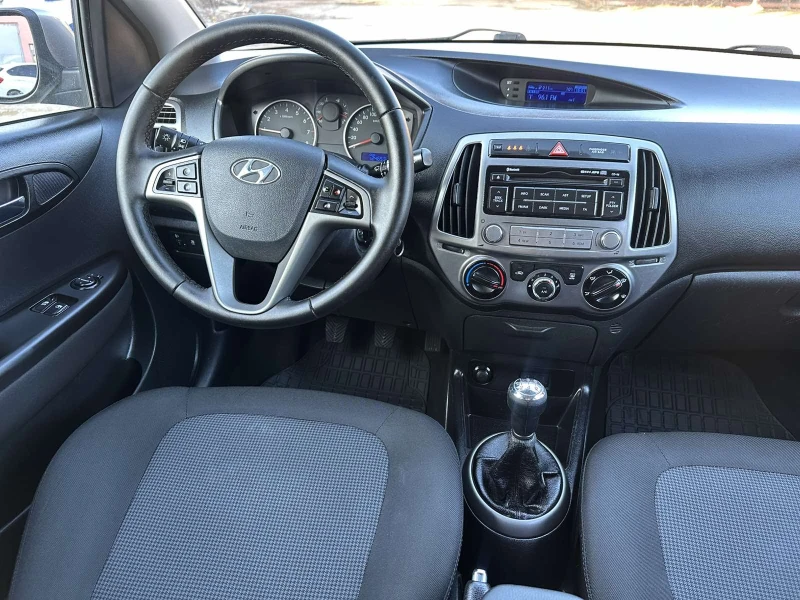 Hyundai I20 1.25BENZIN* ФЕЙС* , снимка 8 - Автомобили и джипове - 48839228