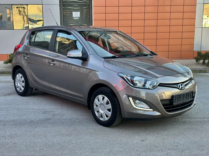 Hyundai I20 1.25BENZIN* ФЕЙС* , снимка 5 - Автомобили и джипове - 48839228