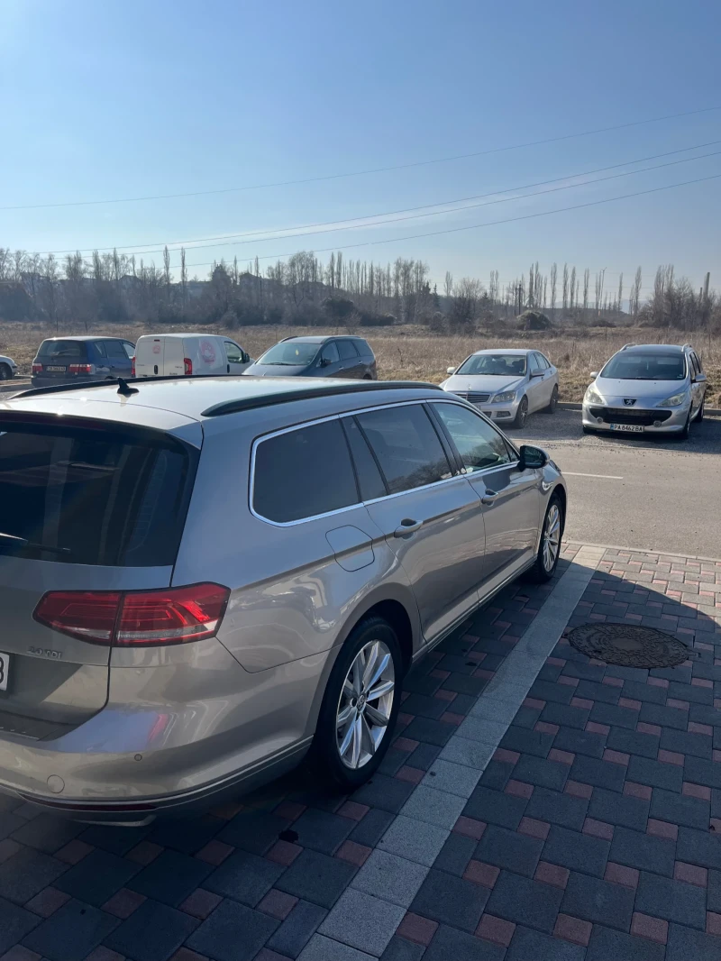 VW Passat, снимка 7 - Автомобили и джипове - 49022370