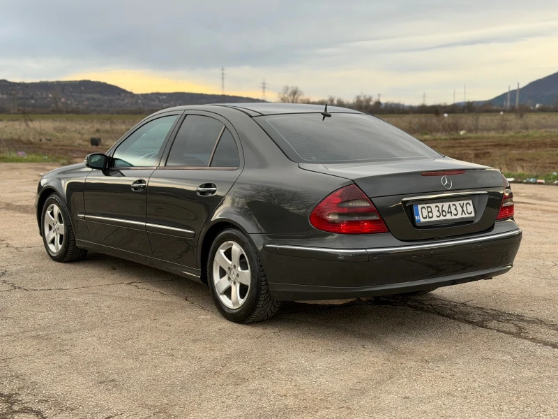 Mercedes-Benz E 270 2.7* CDI* AVANTGARDE* , снимка 4 - Автомобили и джипове - 53263845