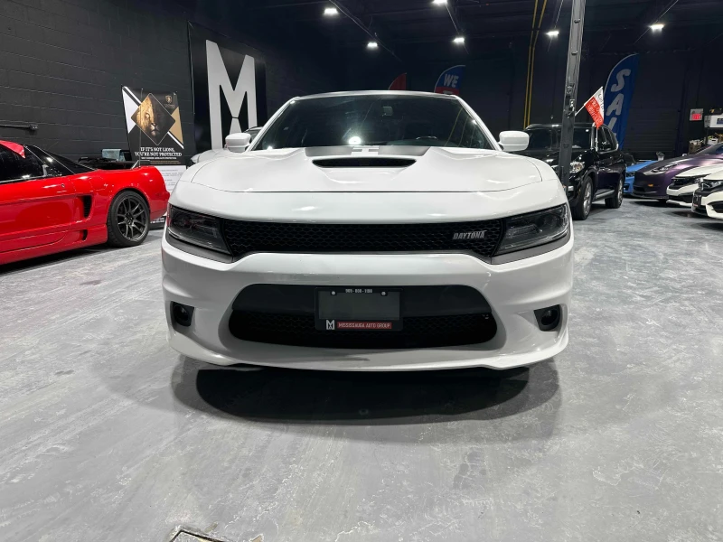 Dodge Charger R/T * * DAYTONA * * CARFAX * * АВТО КРЕДИТ * * , снимка 2 - Автомобили и джипове - 53278044