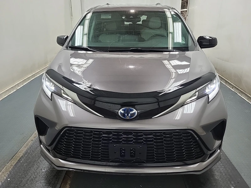 Toyota Sienna HYBRID XSE * * CARFAX * * АВТО КРЕДИТ * * , снимка 2 - Автомобили и джипове - 53329014