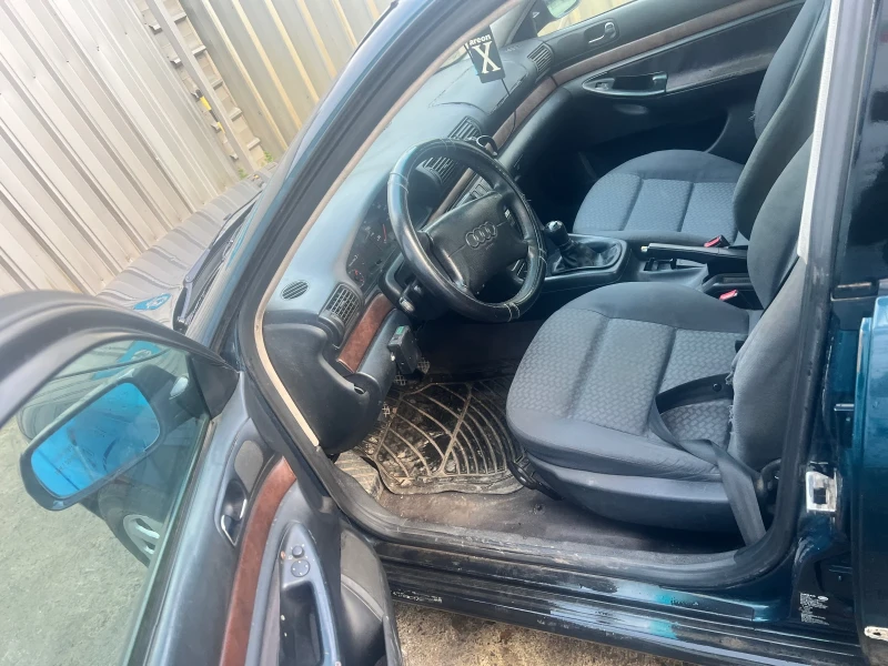 Audi A4 1.8 125, снимка 3 - Автомобили и джипове - 53449431