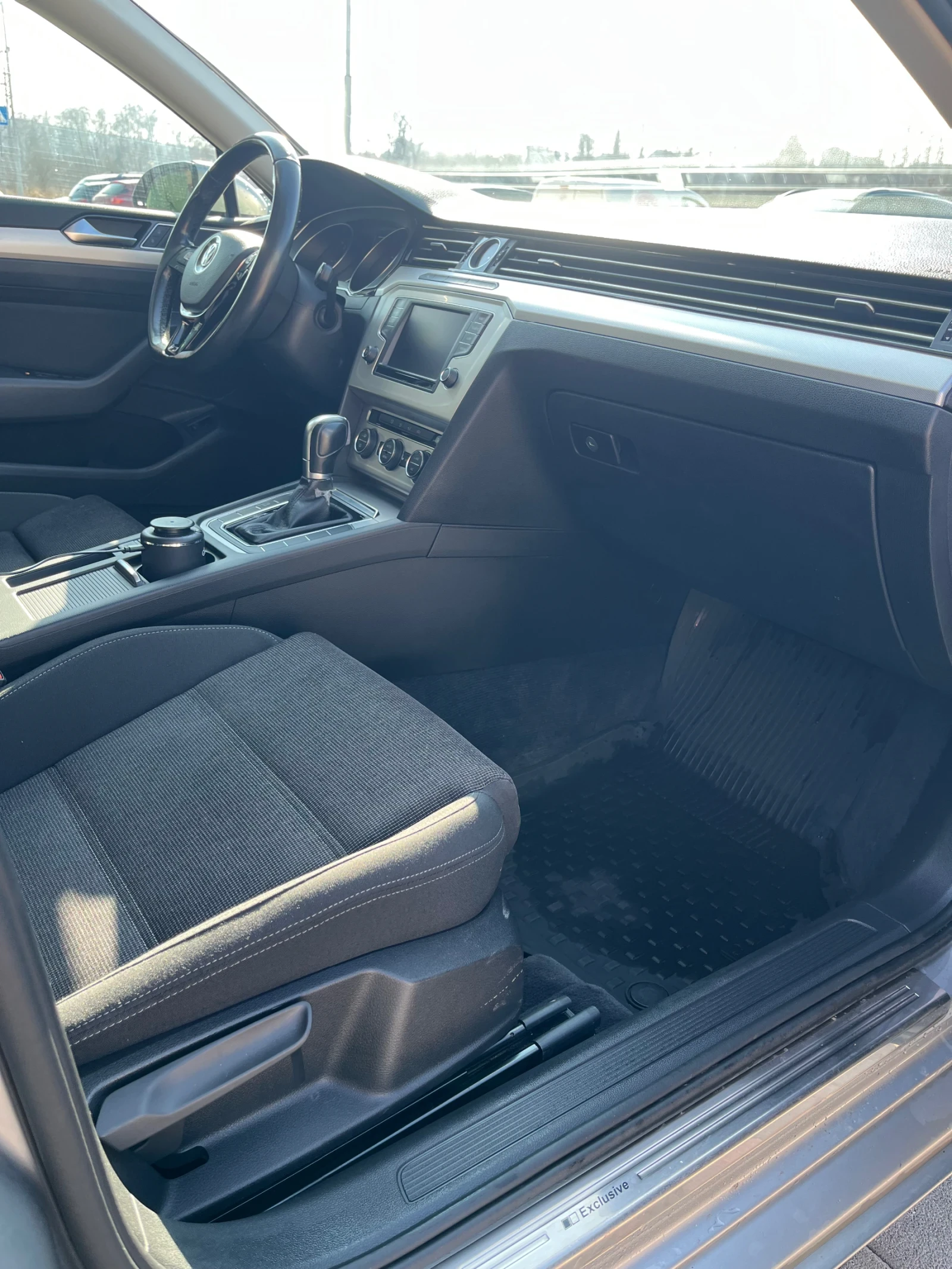 VW Passat | Mobile.bg   12