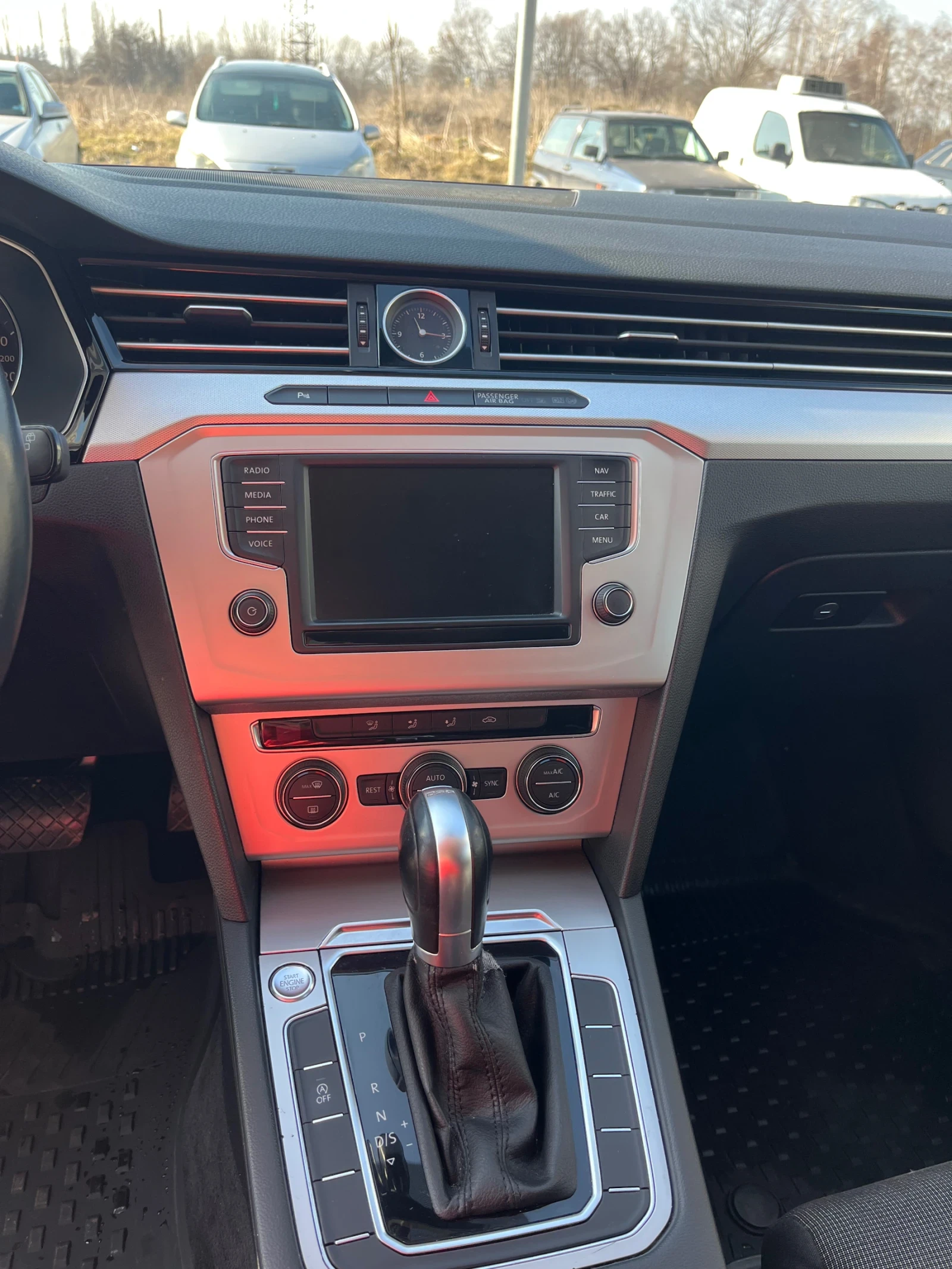 VW Passat | Mobile.bg   11