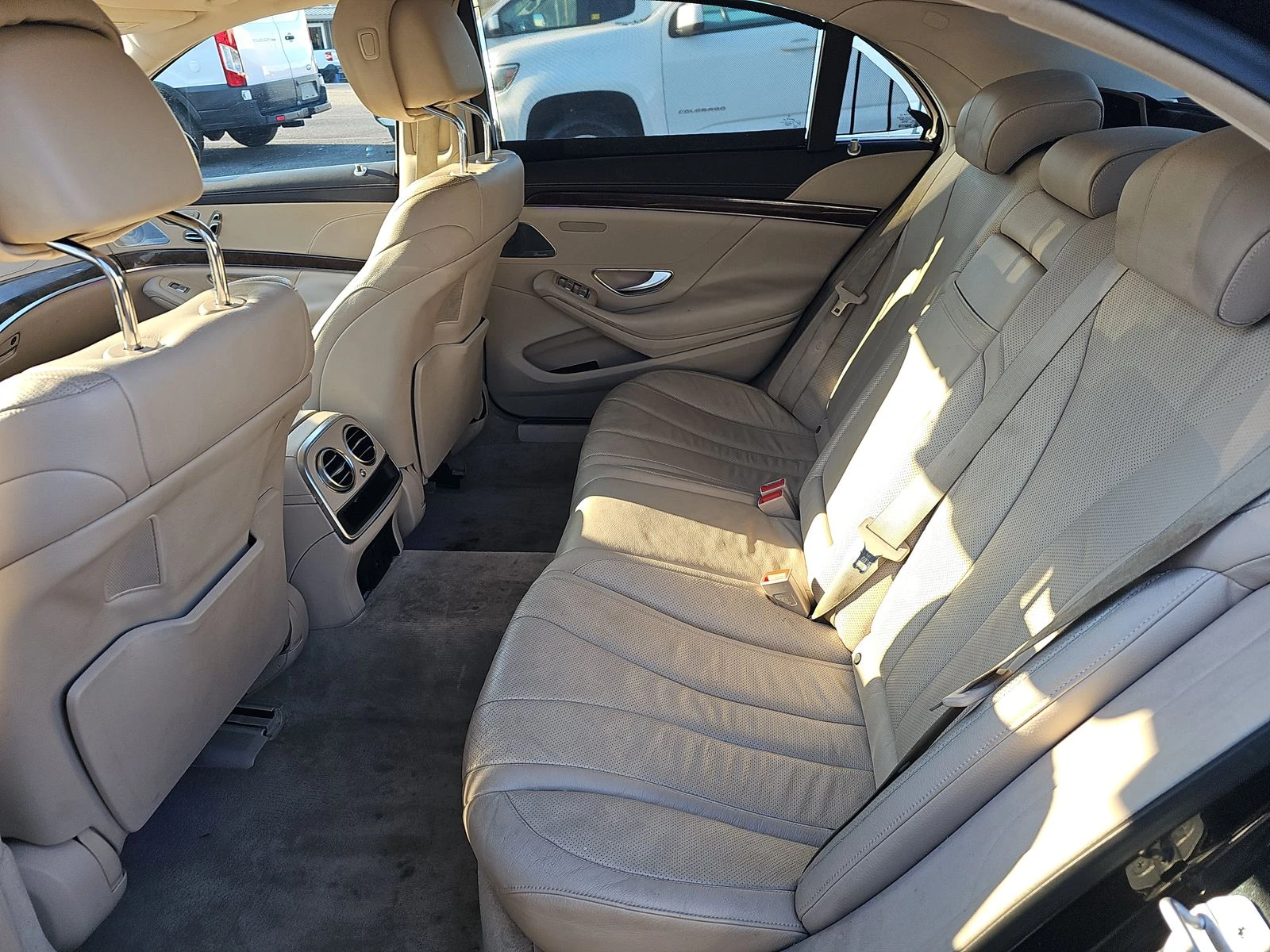 Mercedes-Benz S 550 burmester* multibeam* подгрев* обдухване* масаж - изображение 8
