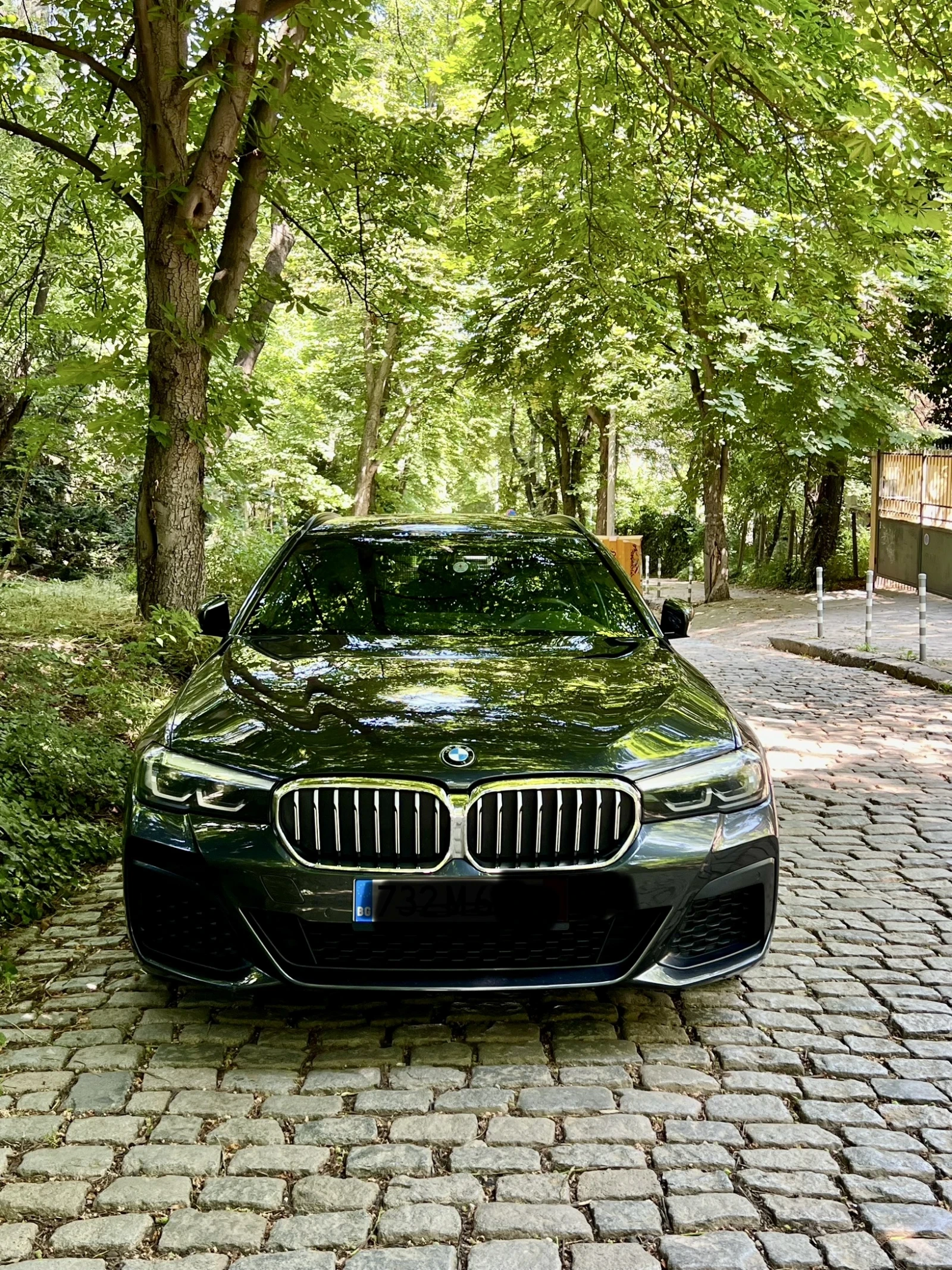 BMW 520 d-xDraive M Sportpaket Facelift EXCLUSIVE - FuLL  - изображение 3