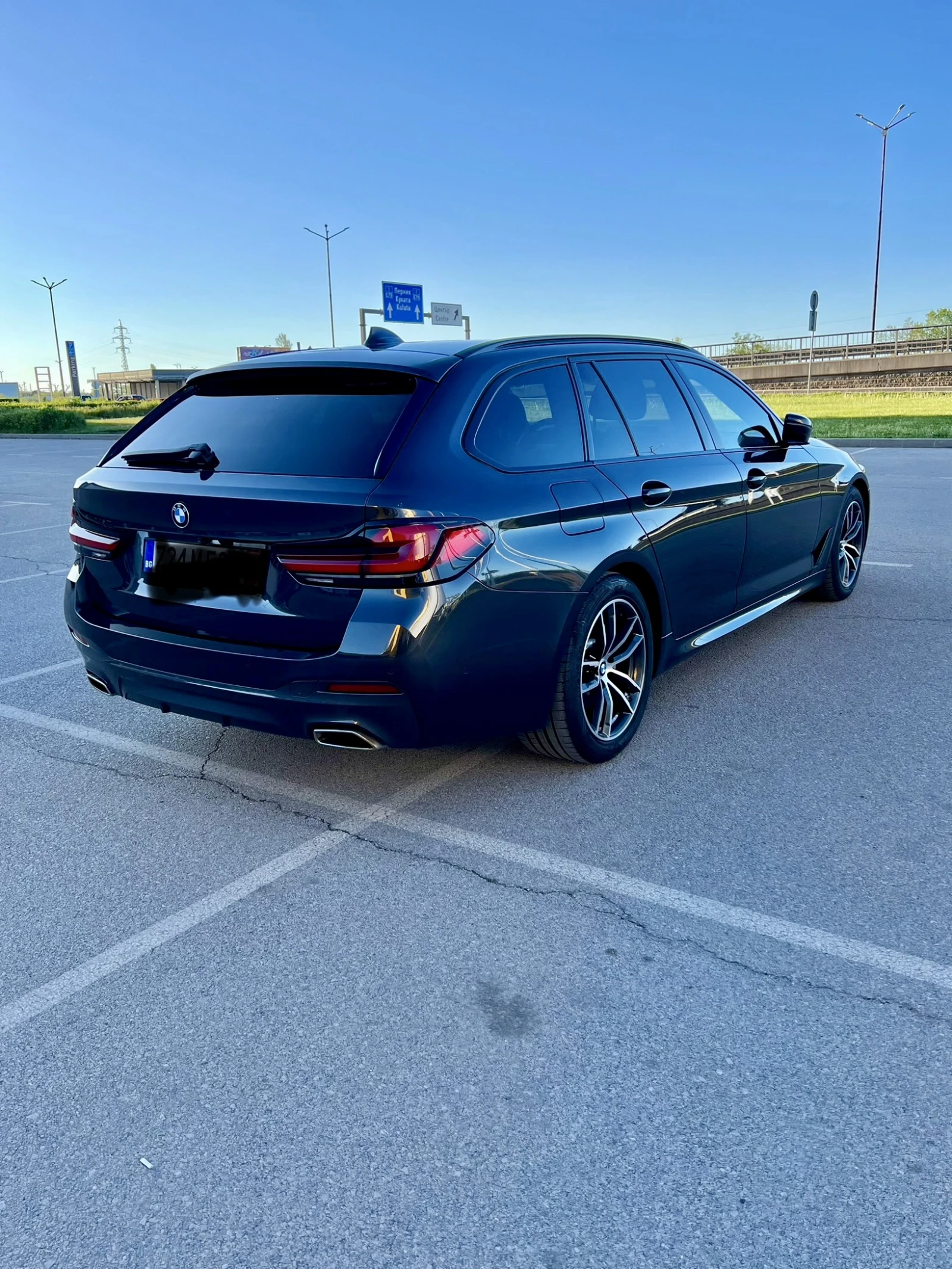 BMW 520 d-xDraive M Sportpaket Facelift EXCLUSIVE - FuLL  - изображение 4