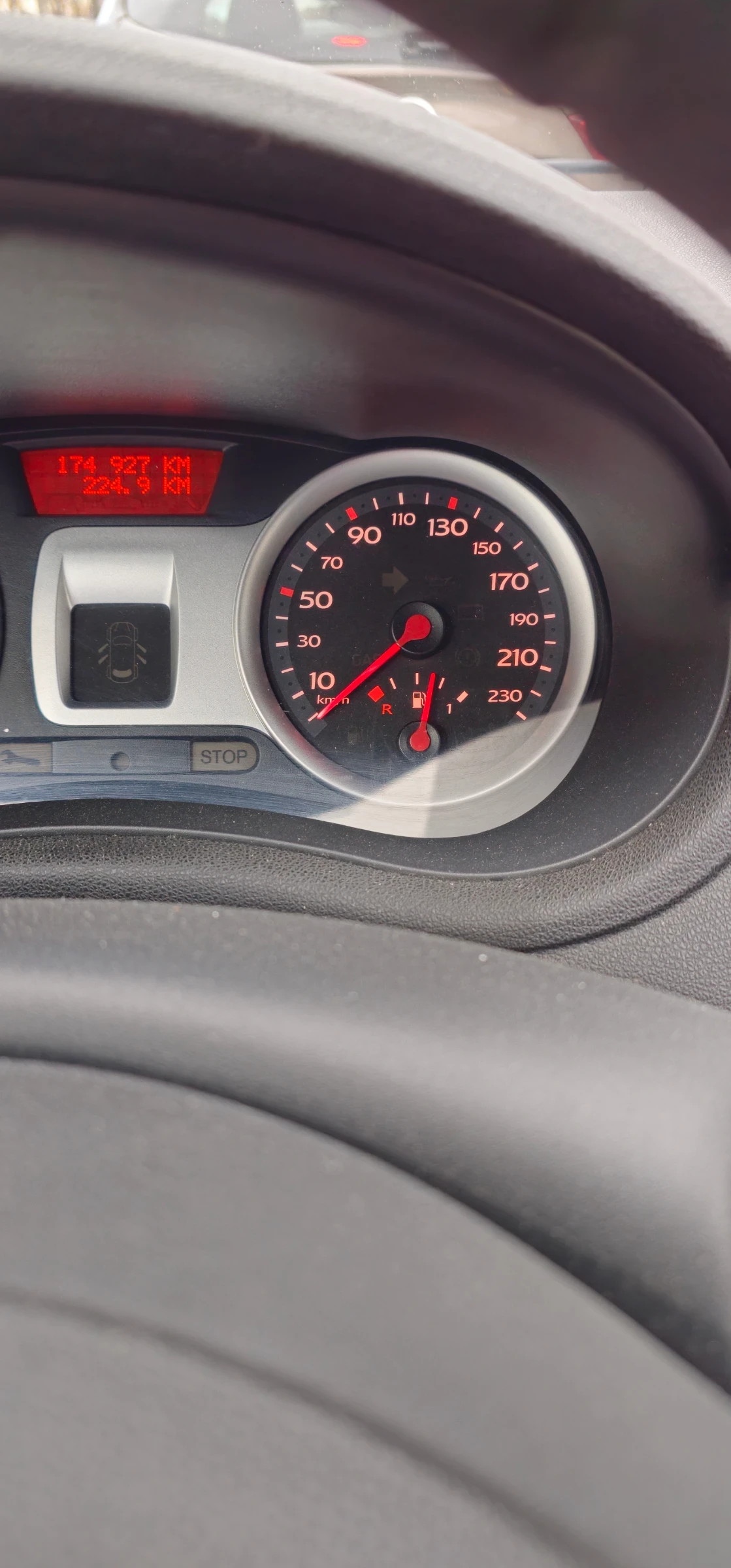 Renault Clio 2.0 16V - изображение 6