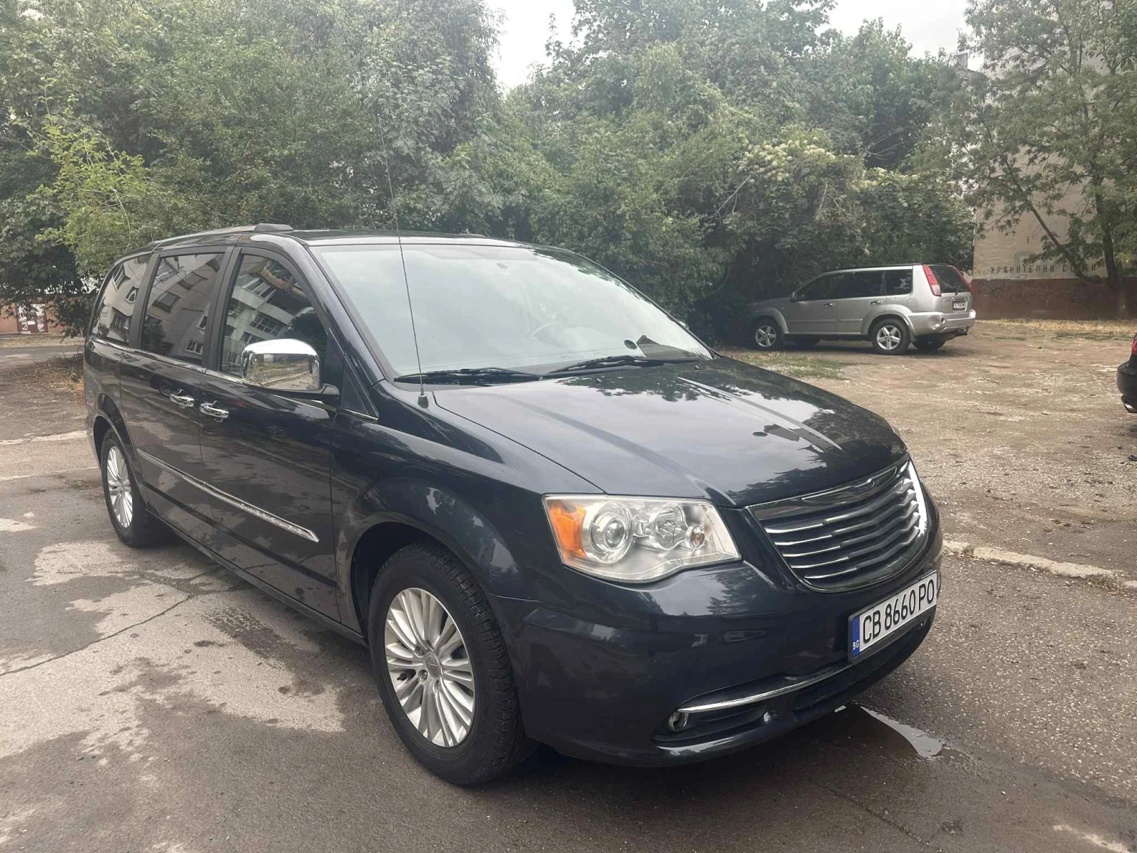 Chrysler Town and Country 3, 6 LIMITED - изображение 2