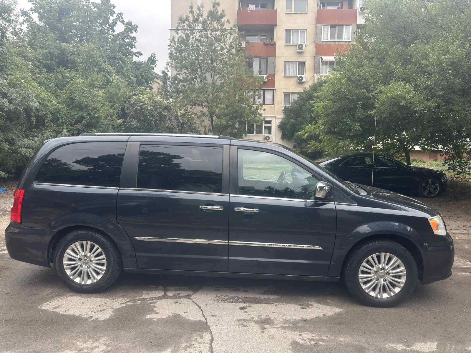 Chrysler Town and Country 3, 6 LIMITED - изображение 5