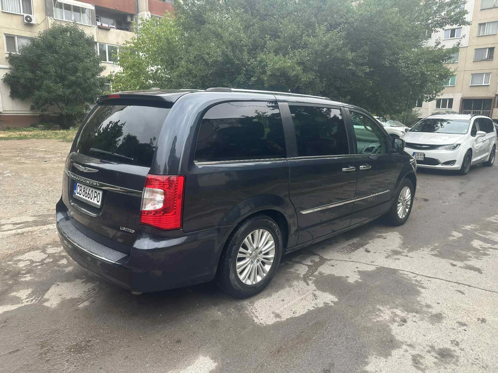 Chrysler Town and Country 3, 6 LIMITED - изображение 7