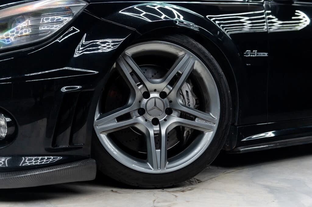 Mercedes-Benz C 63 AMG * АВТО КРЕДИТ* ЦЕНА ДО БГ * СЕРВИЗНА ИСТОРИЯ *  - изображение 9