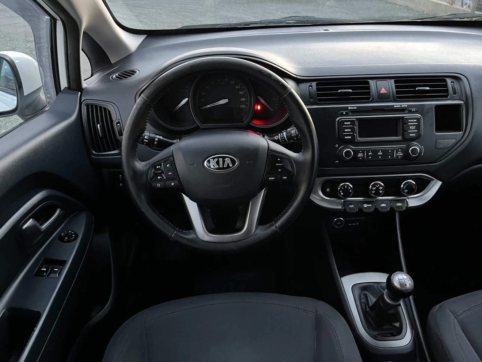 Kia Rio 1.3i-  | Mobile.bg   11